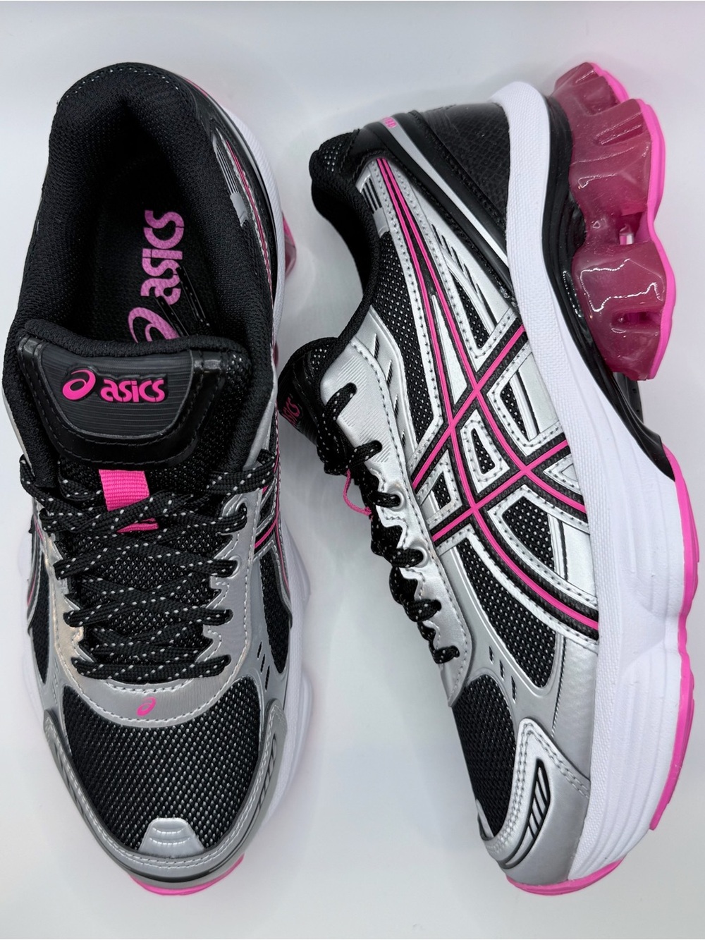ASICS Gel Kinetic Fluent Women's Black Silver Pink Running Shoes